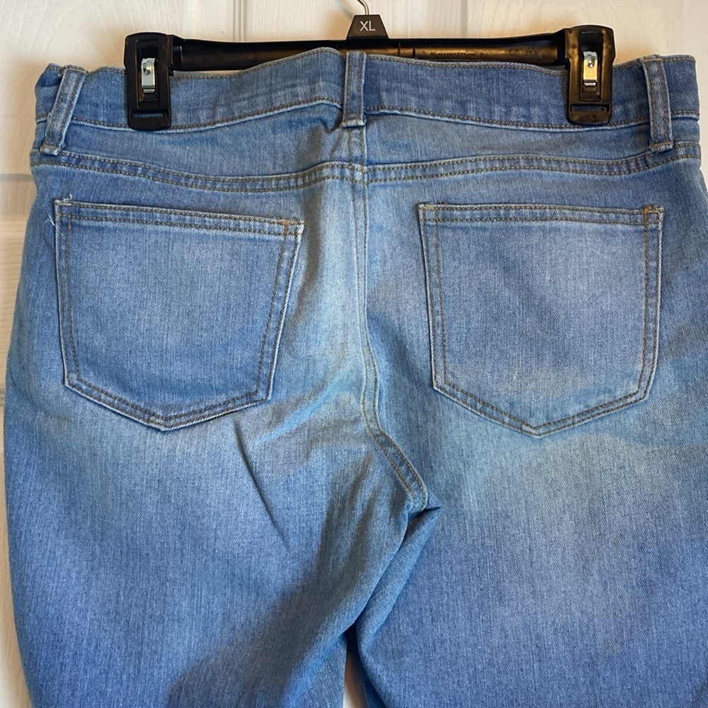 Old Navy Sweetheart Distressed Jeans Mid Rise Straight Sz 8 - Picture 5 of 7